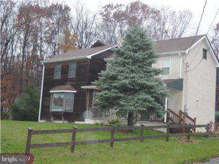 871 Welsh Road Honey Brook, PA 19344 - Photo 3 of 5 Gallery Image 3