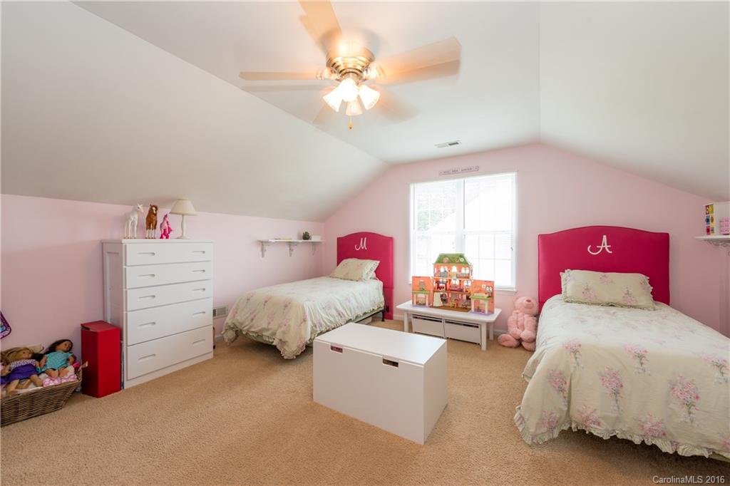 1111 Slate Ridge Road Matthews, NC 28104 - Photo 15 of 24 Gallery Image 15