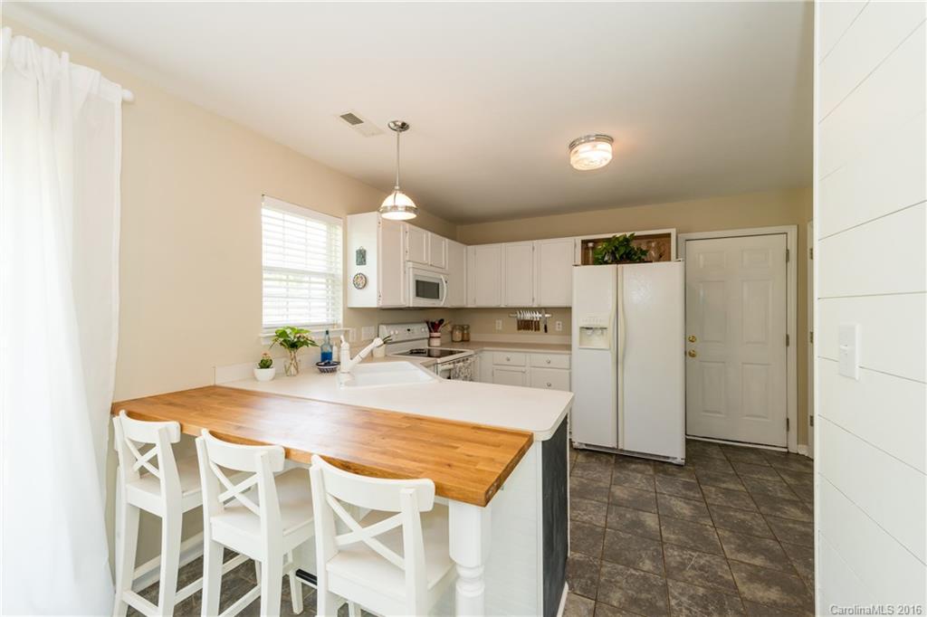 1111 Slate Ridge Road Matthews, NC 28104 - Photo 7 of 24 Gallery Image 7