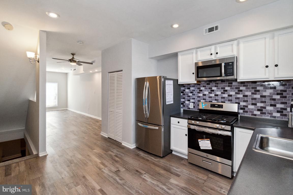 1010 Appleton Street Baltimore, MD 21217 - Photo 16 of 36 Gallery Image 16