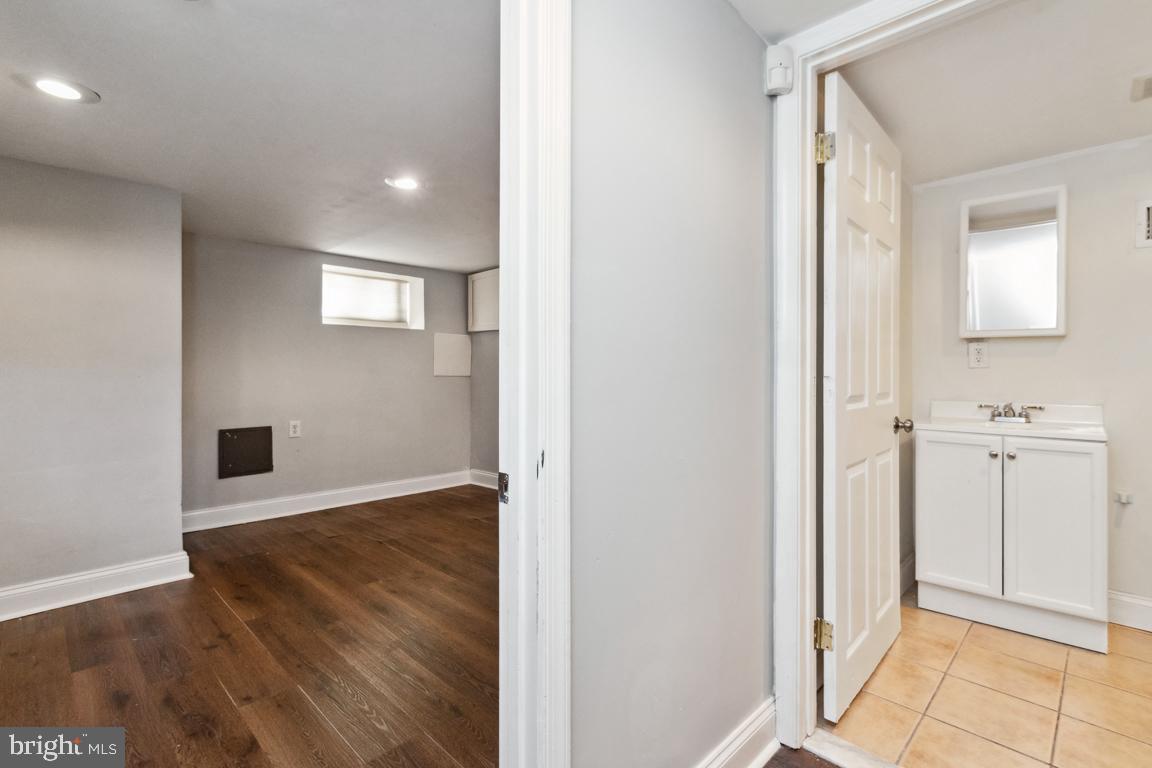 1010 Appleton Street Baltimore, MD 21217 - Photo 27 of 36 Gallery Image 27