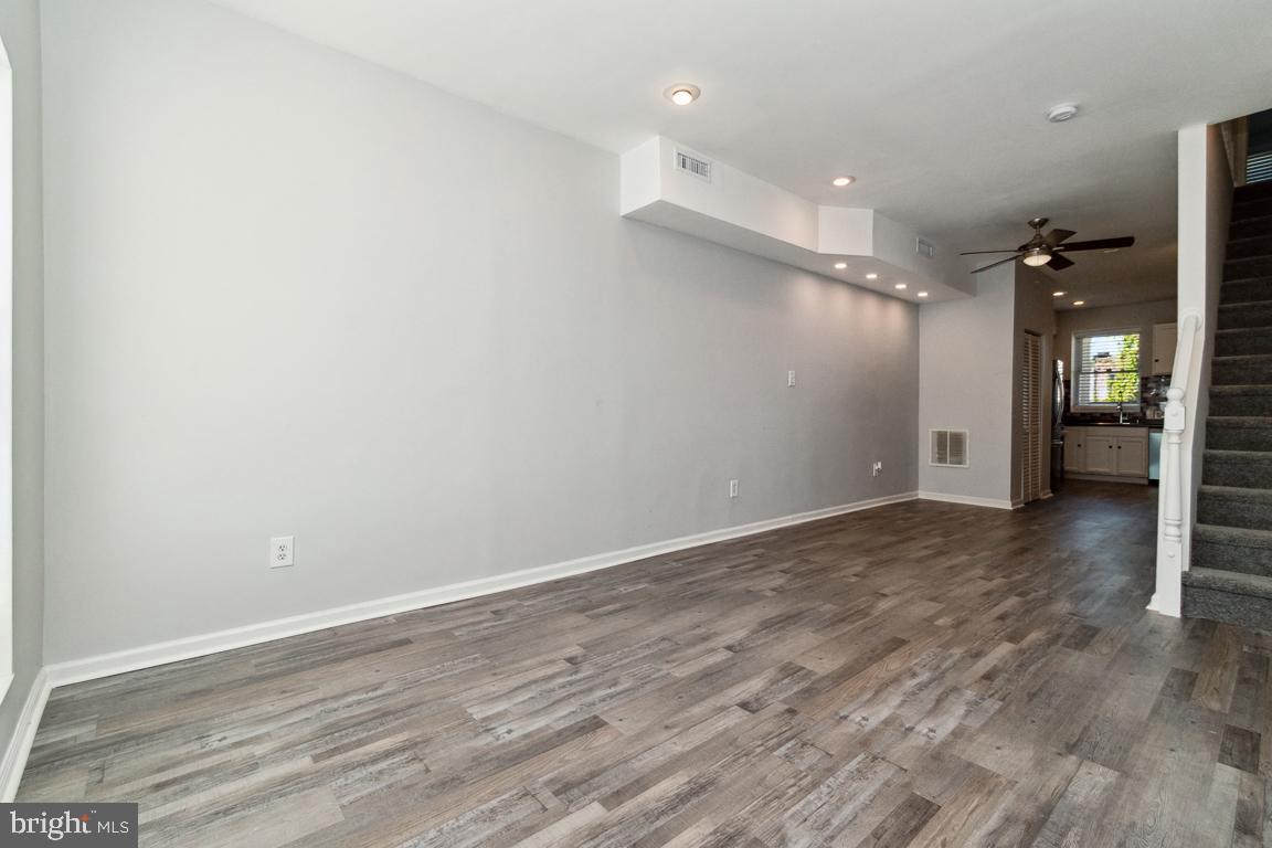 1010 Appleton Street Baltimore, MD 21217 - Photo 9 of 36 Gallery Image 9