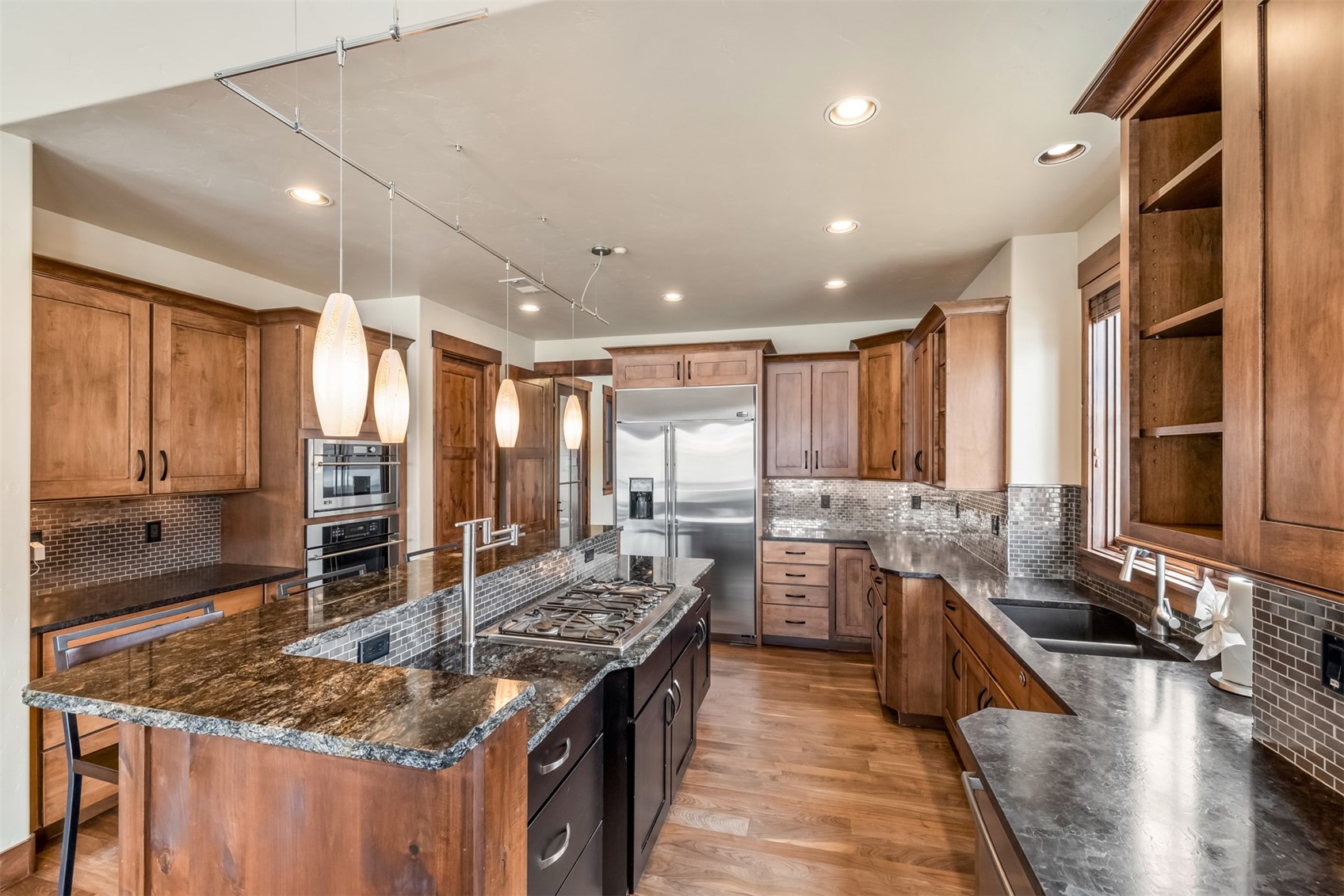 325 Game Trail Road Silverthorne, CO 80498 - Photo 8 of 38 Gallery Image 8