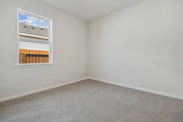 $1,880 | 15631 Plum Brk Drive, Conroe, TX 77303