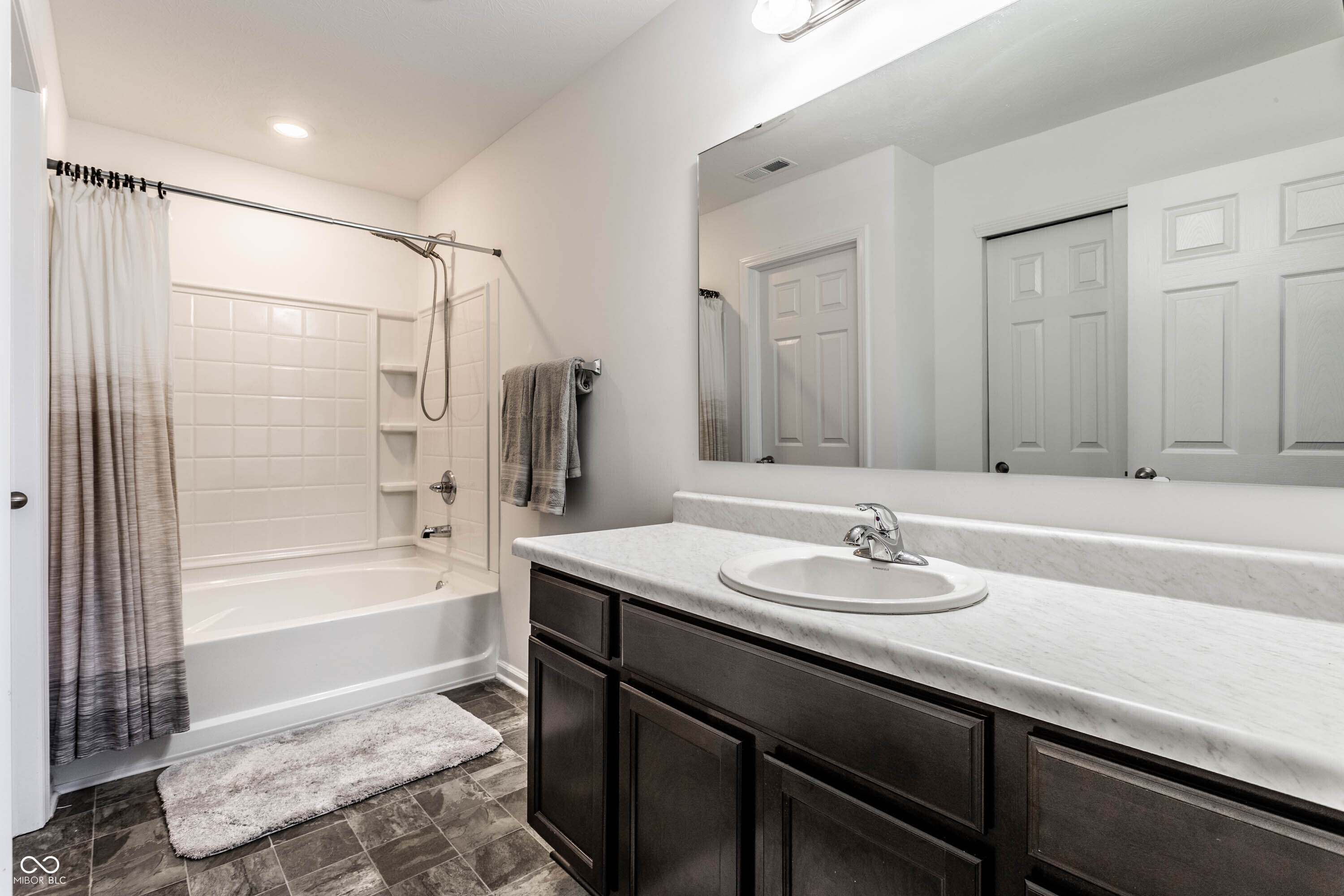 6559 Ambrosia Lane Pendleton, IN 46064 - Photo 23 of 34