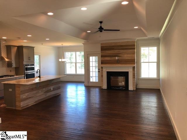 47 Bell Road Greenville, SC 29607 - Photo 5 of 12 Gallery Image 5