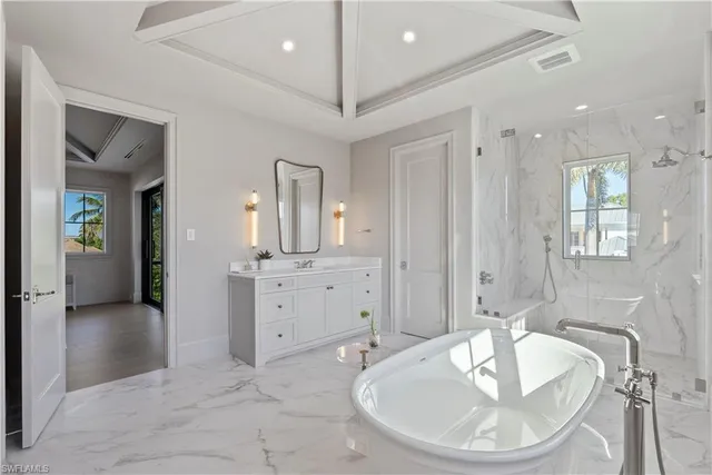 $17,950,000 | 285 Central Avenue, Naples, FL 34102