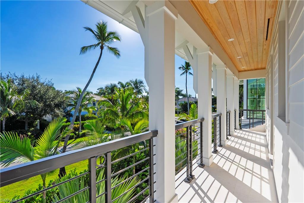285 Central Avenue Naples, FL 34102 - Photo 27 of 39