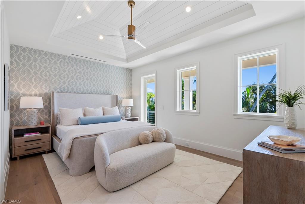 285 Central Avenue Naples, FL 34102 - Photo 31 of 39