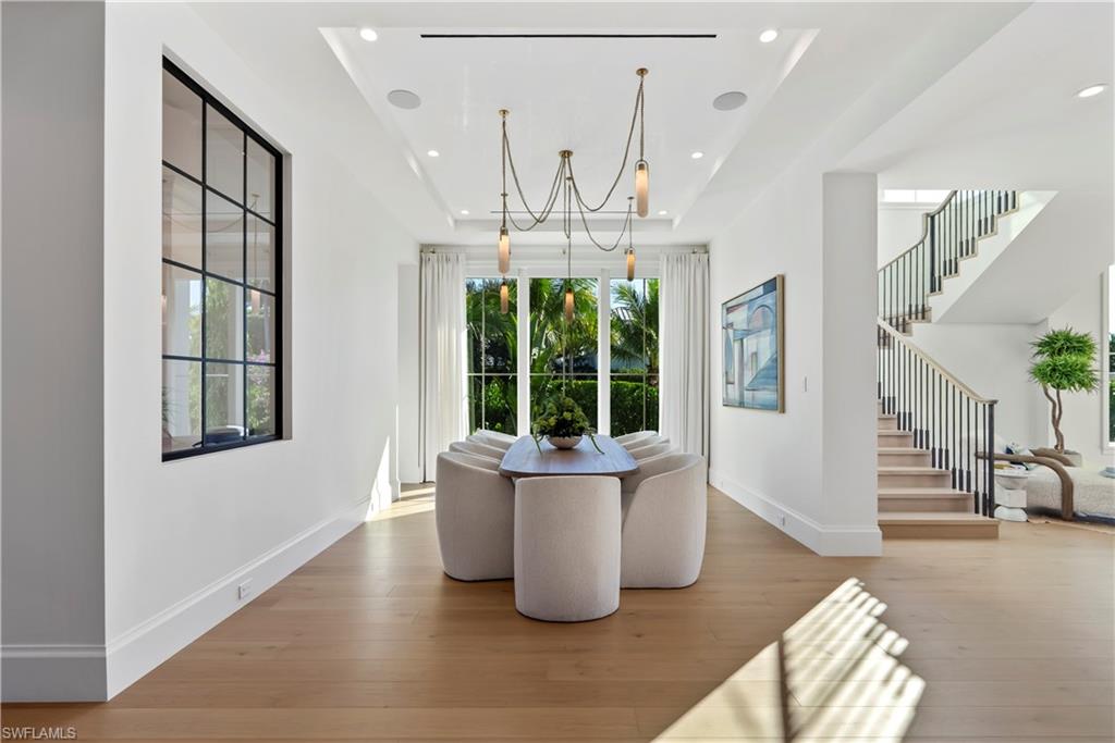 285 Central Avenue Naples, FL 34102 - Photo 7 of 39