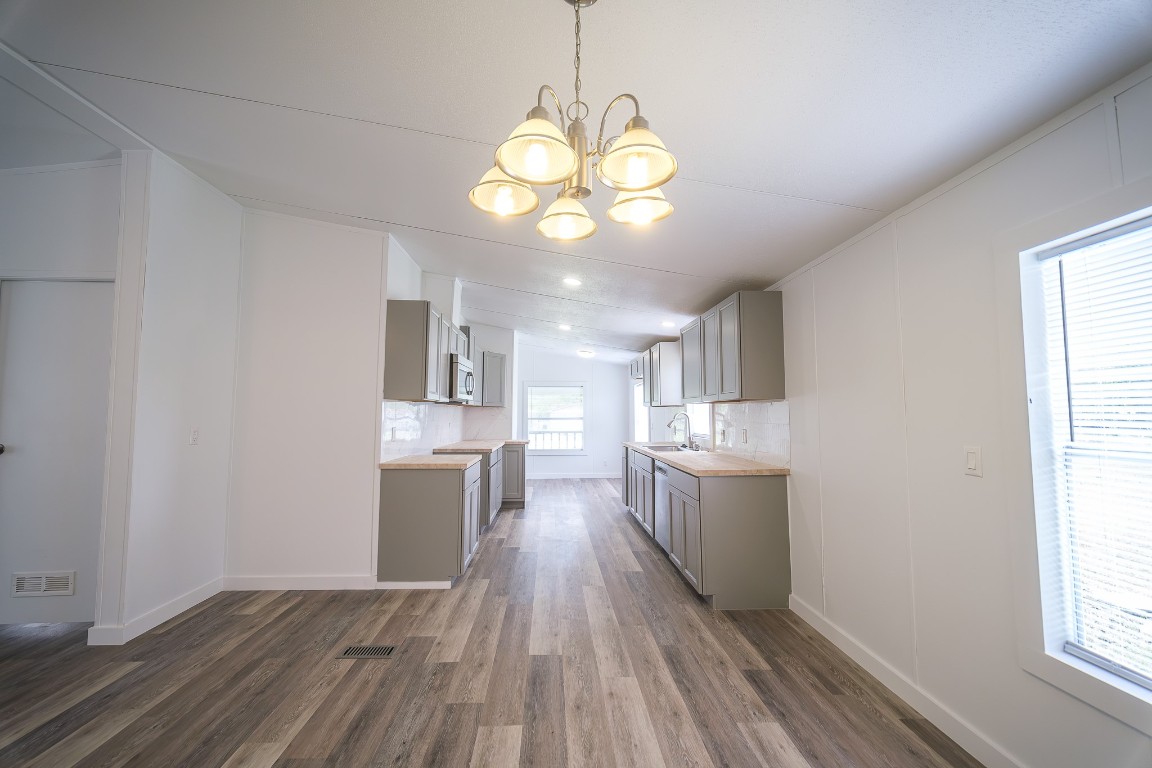 6018 Barney Lane Rosharon, TX 77583 - Photo 15 of 39