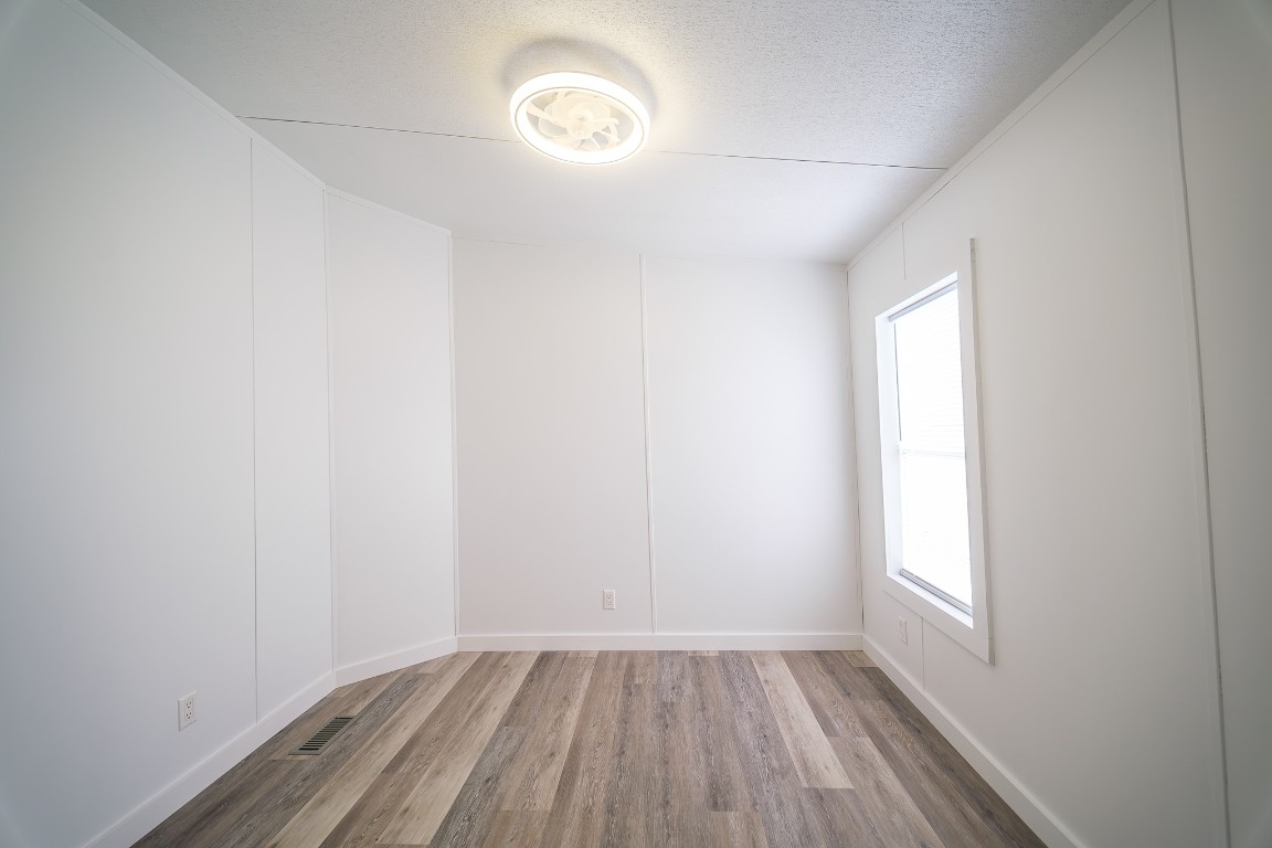 6018 Barney Lane Rosharon, TX 77583 - Photo 32 of 39