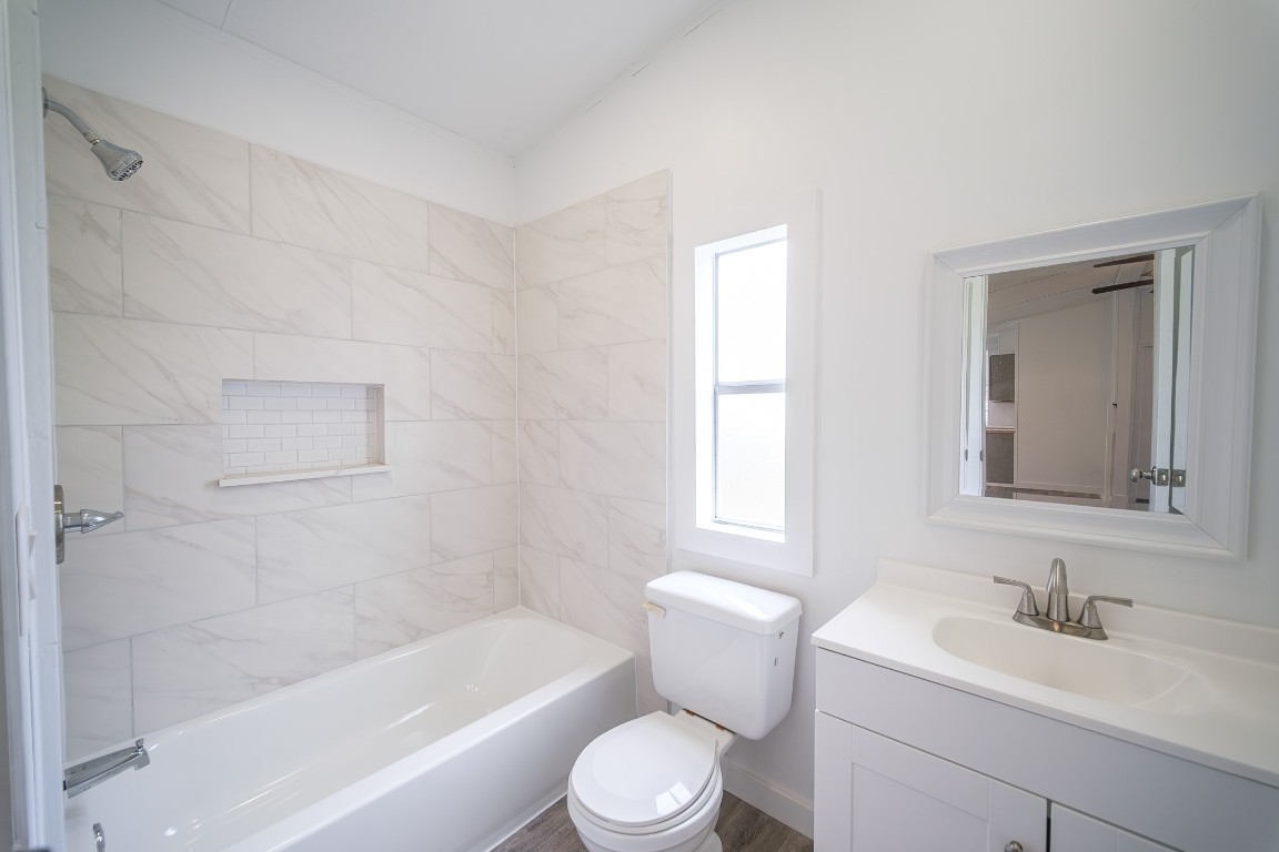 6018 Barney Lane Rosharon, TX 77583 - Photo 33 of 39