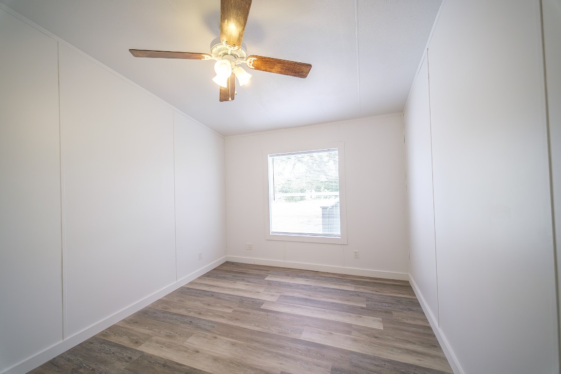 6018 Barney Lane Rosharon, TX 77583 - Photo 35 of 39