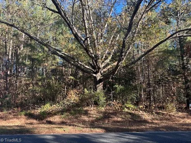 $435,000 | 999 White Cross Road, Chapel Hill, NC 27516