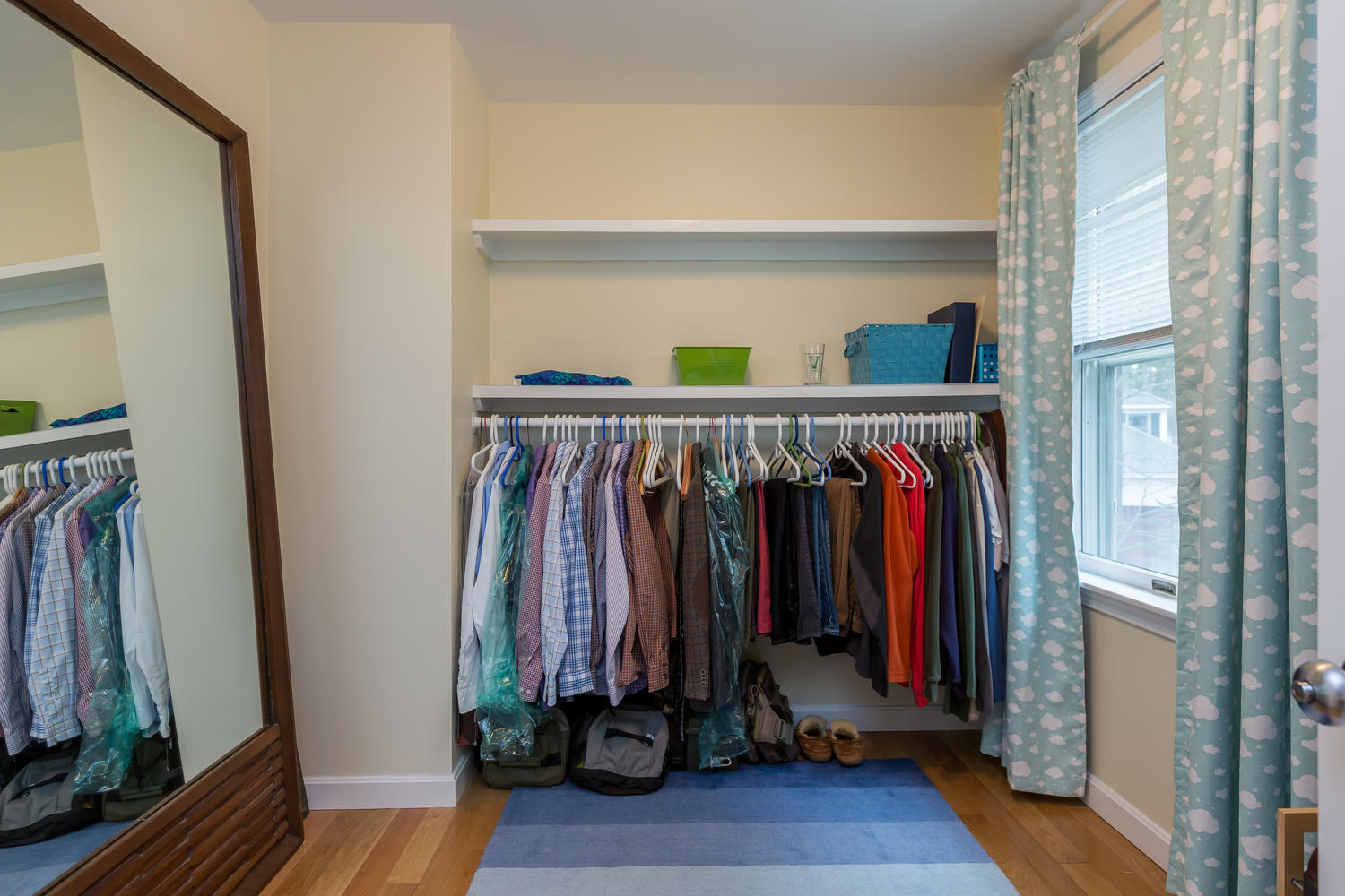 21 Schooner Road Scarborough, ME 04074 - Photo 29 of 48 Master walk in closet