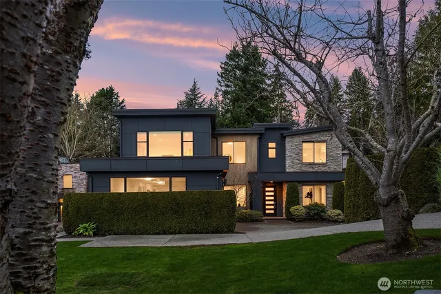 $3,650,000 | 1525 4th Street, Kirkland, WA 98033