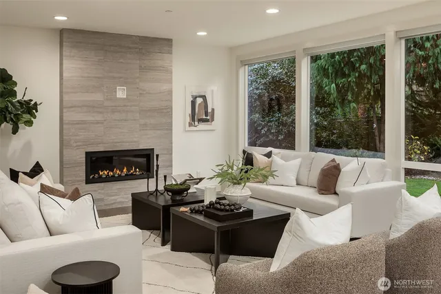 $3,650,000 | 1525 4th Street, Kirkland, WA 98033