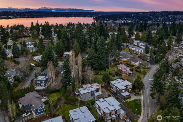 $3,650,000 | 1525 4th Street, Kirkland, WA 98033
