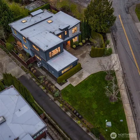$3,650,000 | 1525 4th Street, Kirkland, WA 98033