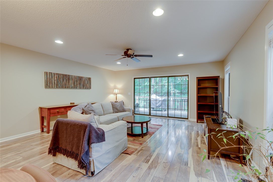 2163 Shea Lane Seneca, SC 29672 - Photo 18 of 31 Gallery Image 18