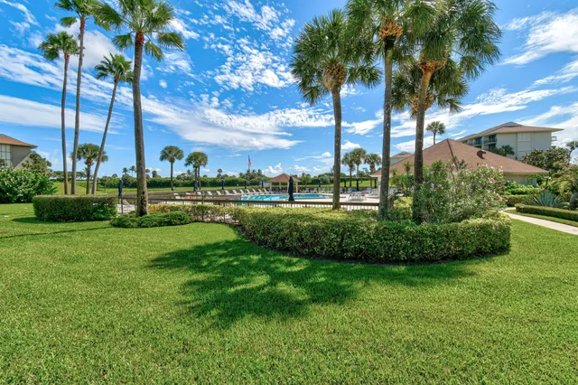 $694,000 | 501 South Seas Drive, Unit 404, Jupiter, FL 33477