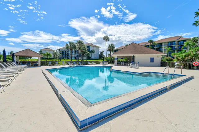 $694,000 | 501 South Seas Drive, Unit 404, Jupiter, FL 33477