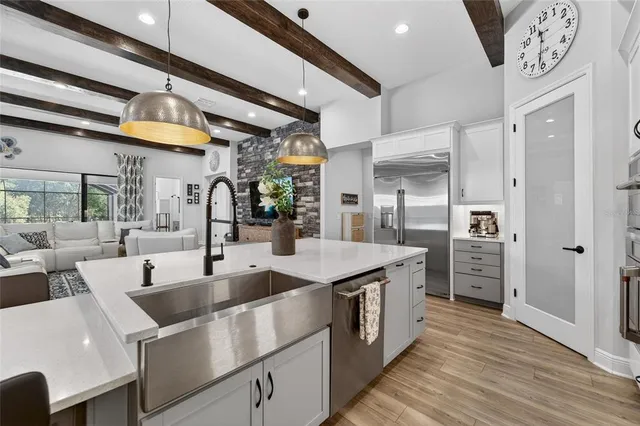 $1,420,000 | 10579 Meadowrun Drive, Lithia, FL 33547