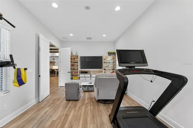 $1,420,000 | 10579 Meadowrun Drive, Lithia, FL 33547