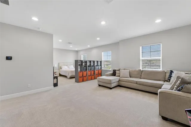 $1,420,000 | 10579 Meadowrun Drive, Lithia, FL 33547