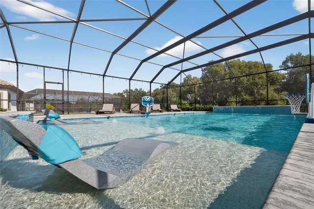 $1,420,000 | 10579 Meadowrun Drive, Lithia, FL 33547