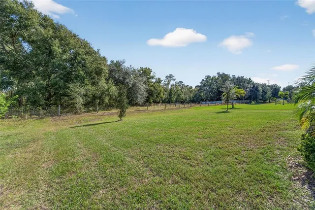 $1,420,000 | 10579 Meadowrun Drive, Lithia, FL 33547