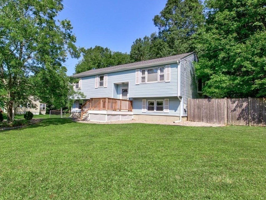 11 Shelly Road Norton, MA 02766 - Photo 1 of 35 Gallery Image 1
