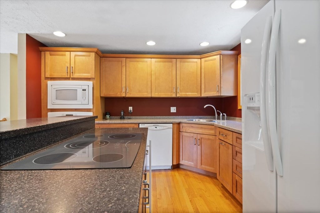 11 Shelly Road Norton, MA 02766 - Photo 13 of 35 Gallery Image 13
