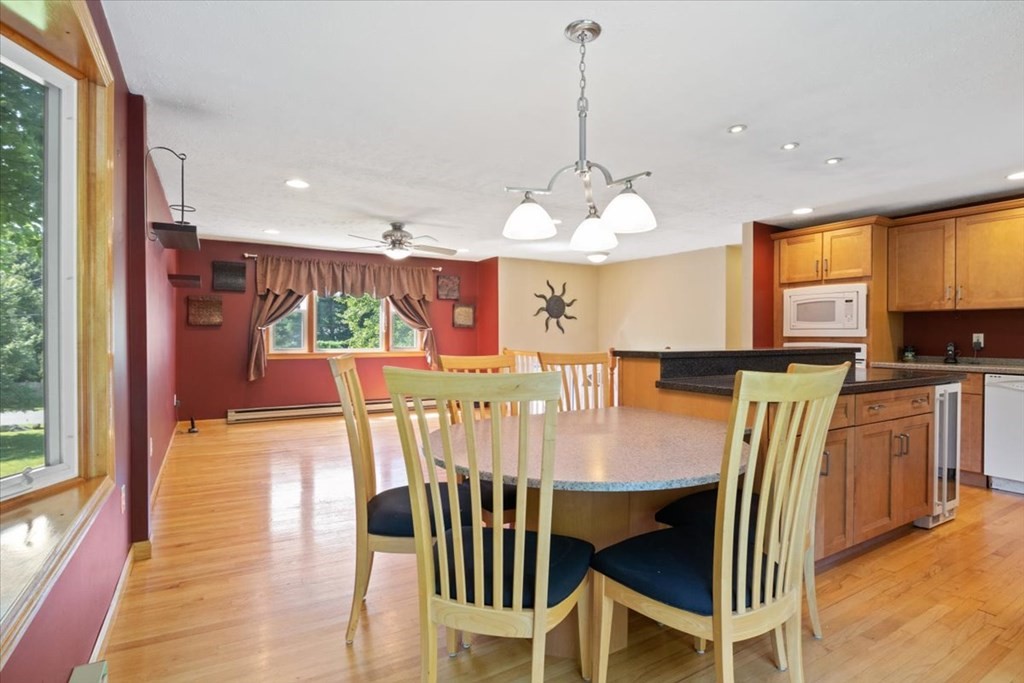 11 Shelly Road Norton, MA 02766 - Photo 14 of 35 Gallery Image 14