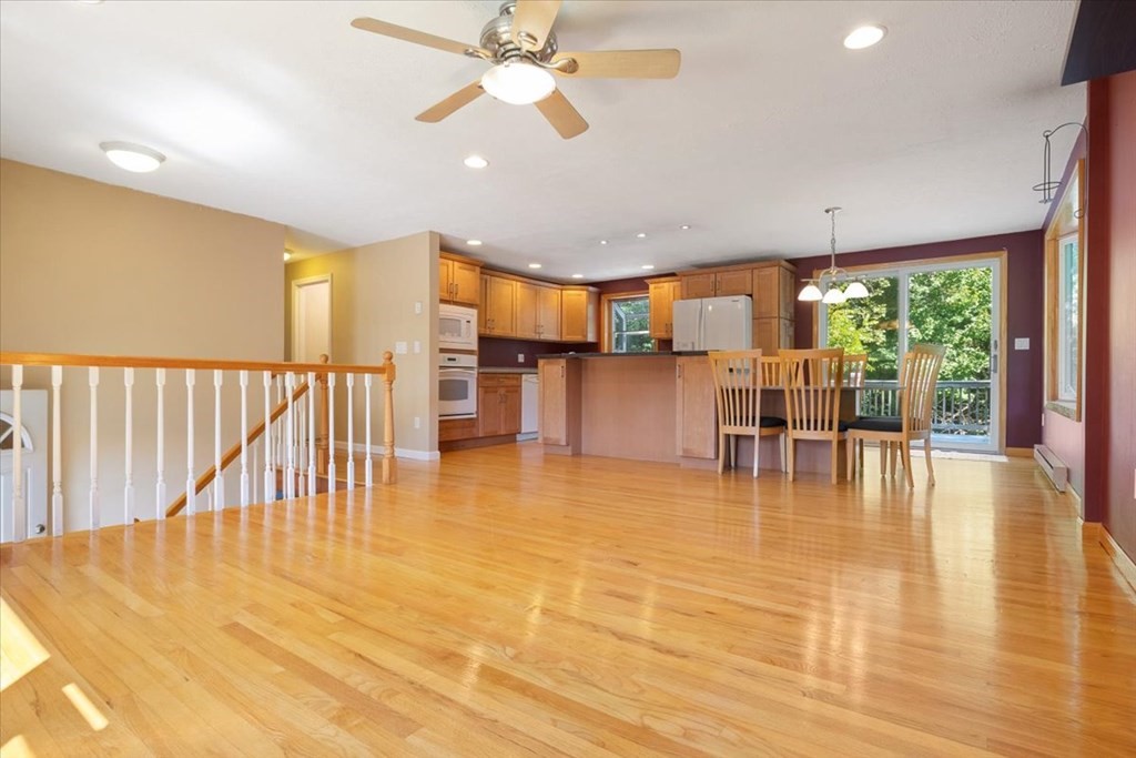 11 Shelly Road Norton, MA 02766 - Photo 3 of 35 Gallery Image 3