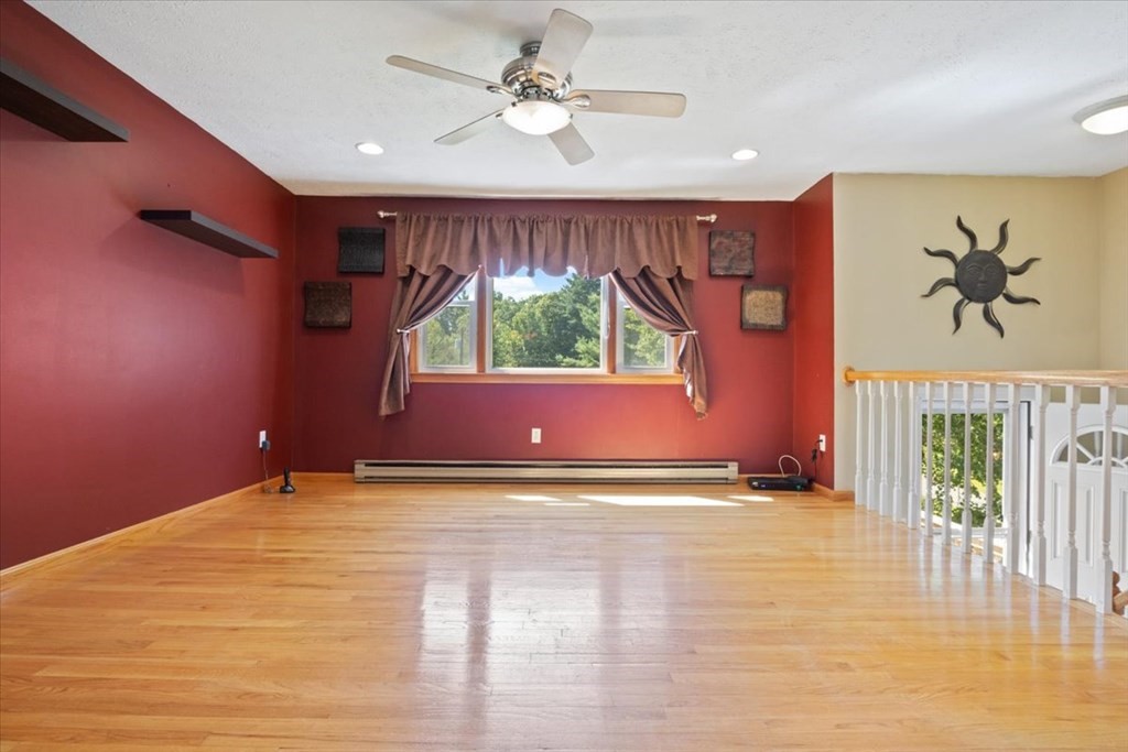11 Shelly Road Norton, MA 02766 - Photo 6 of 35 Gallery Image 6