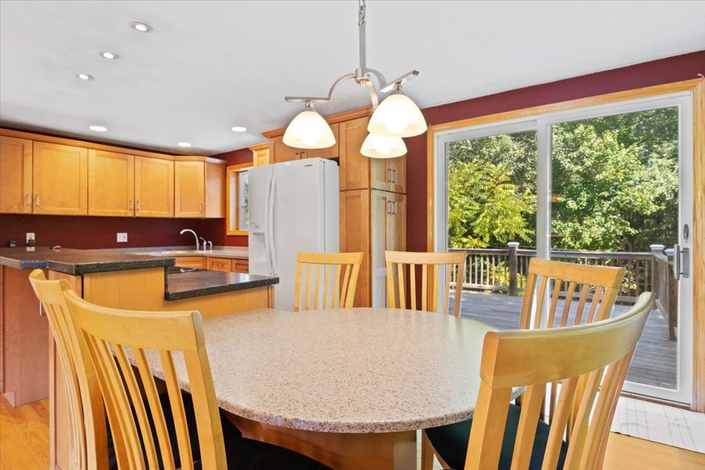 11 Shelly Road Norton, MA 02766 - Photo 8 of 35 Gallery Image 8