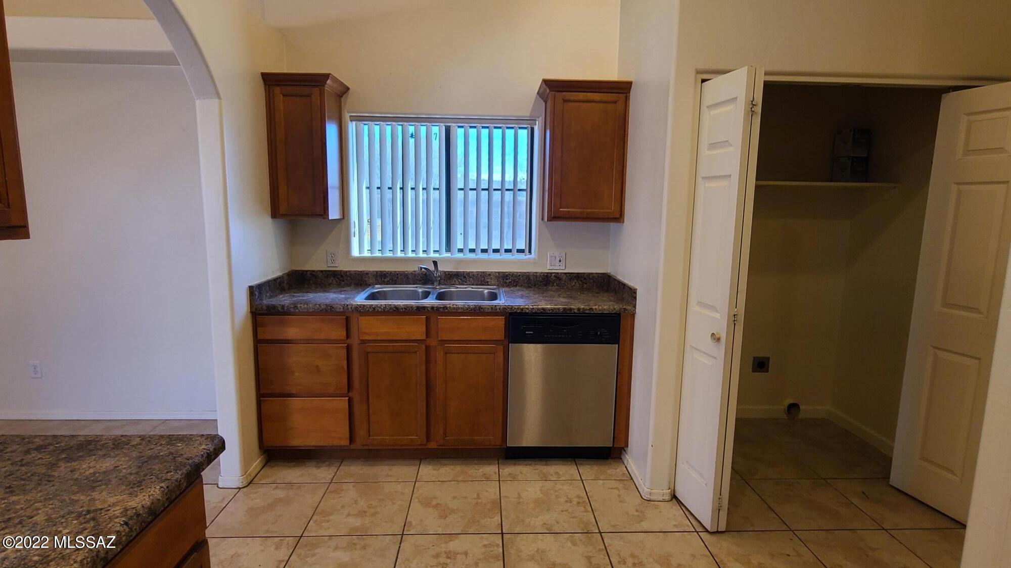 1657 Camino Escualo Rio Rico, AZ 85648 - Photo 10 of 23