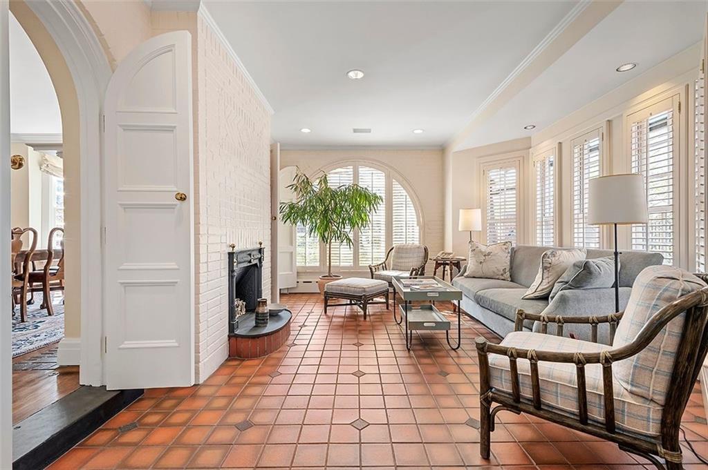 1342 Inverness Avenue Pittsburgh, PA 15217 - Photo 13 of 40 a living room with furniture and large windows