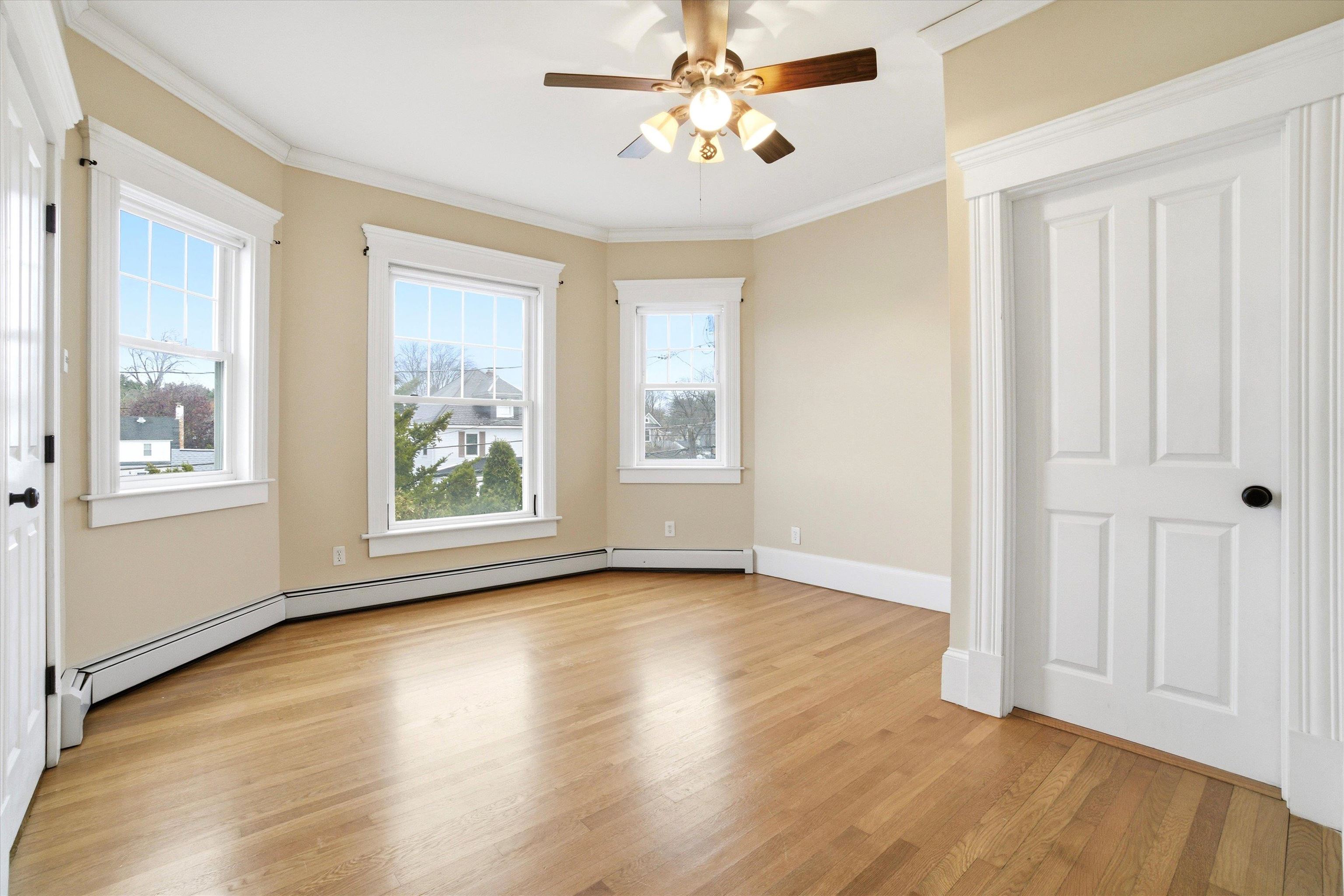 631 Lake Avenue Manchester, NH 03103 - Photo 25 of 57