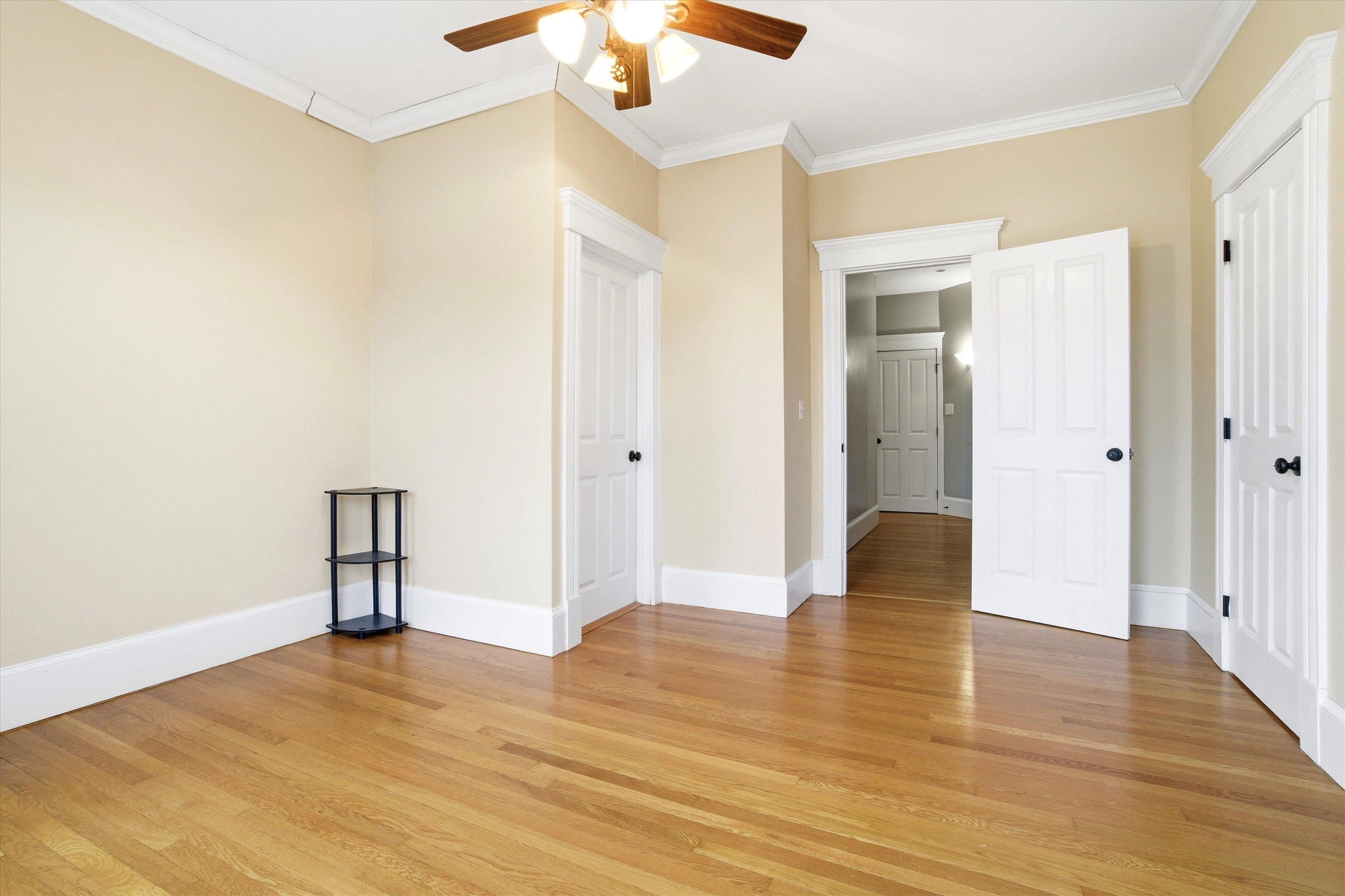 631 Lake Avenue Manchester, NH 03103 - Photo 26 of 57