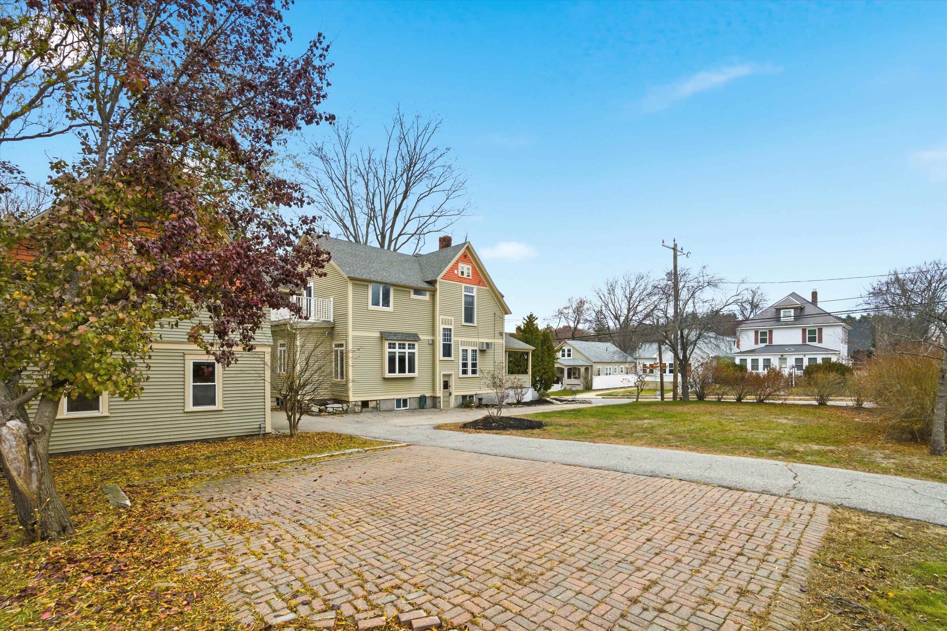 631 Lake Avenue Manchester, NH 03103 - Photo 54 of 57