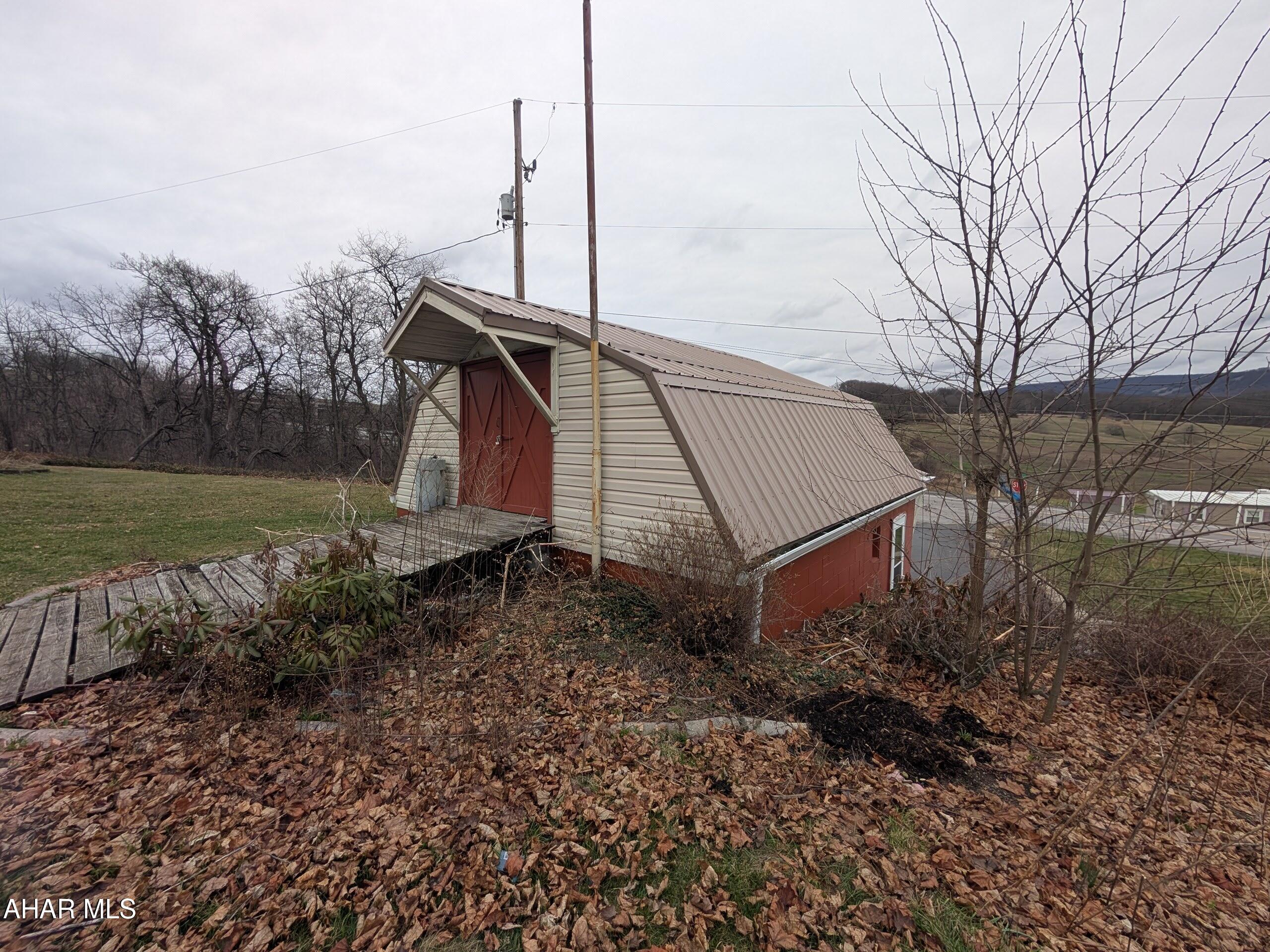 533 Wheeland Road Duncansville, PA 16635 - Photo 32 of 33