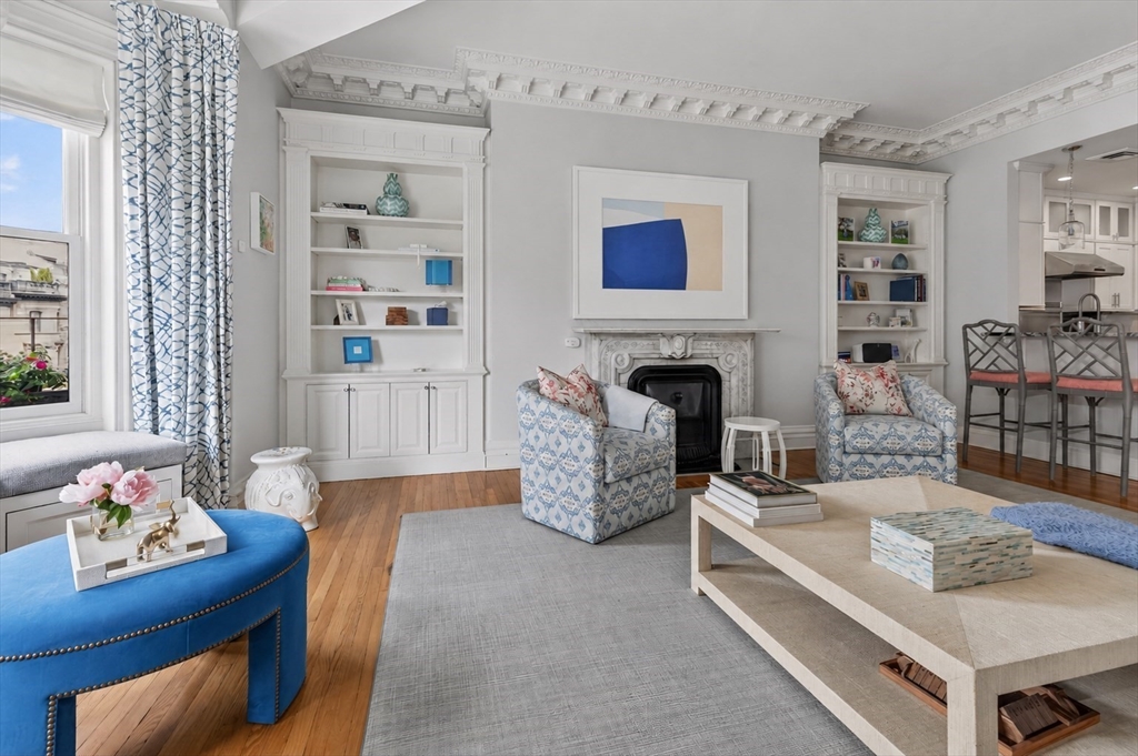 193 Beacon Street, Unit PH Boston, MA 02116 - Photo 2 of 18