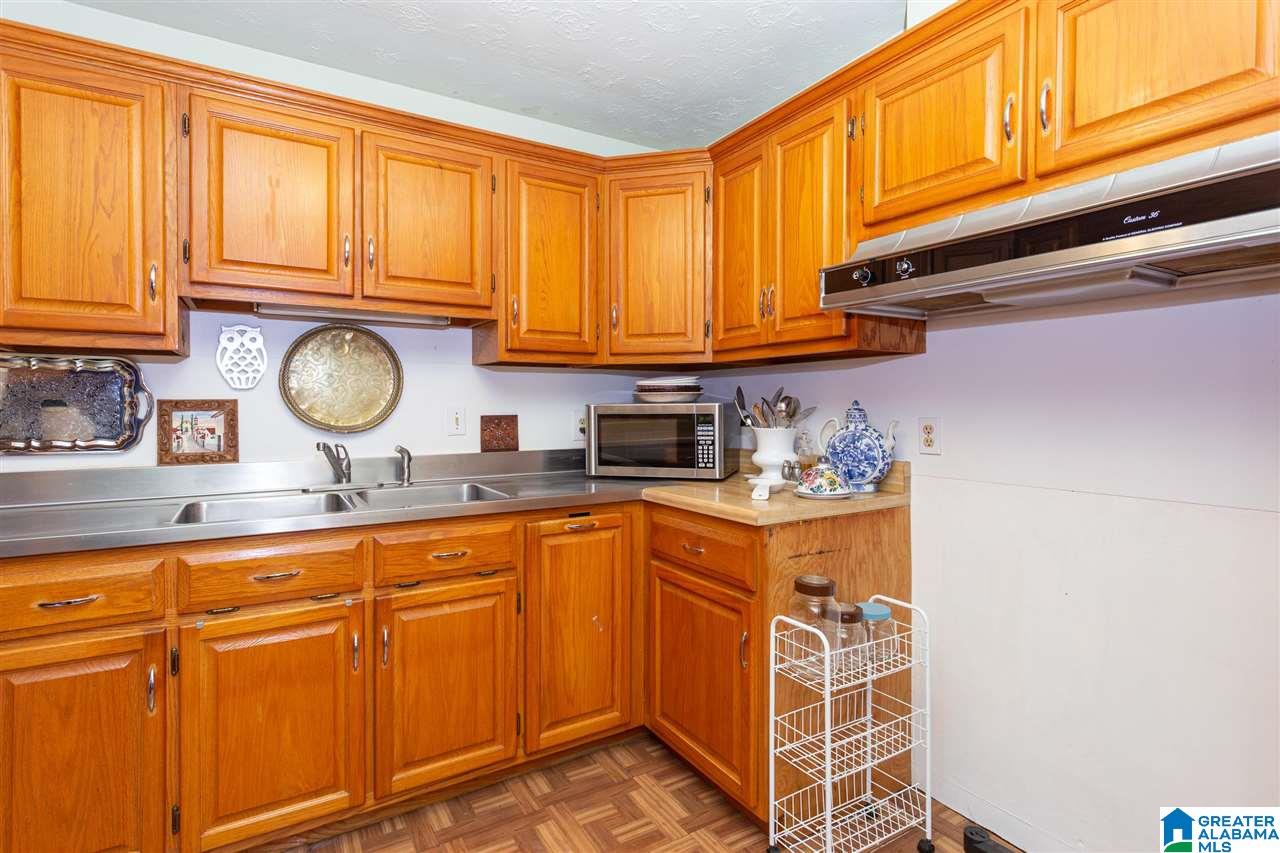 411 Hillcrest Road Anniston, AL 36206 - Photo 8 of 35