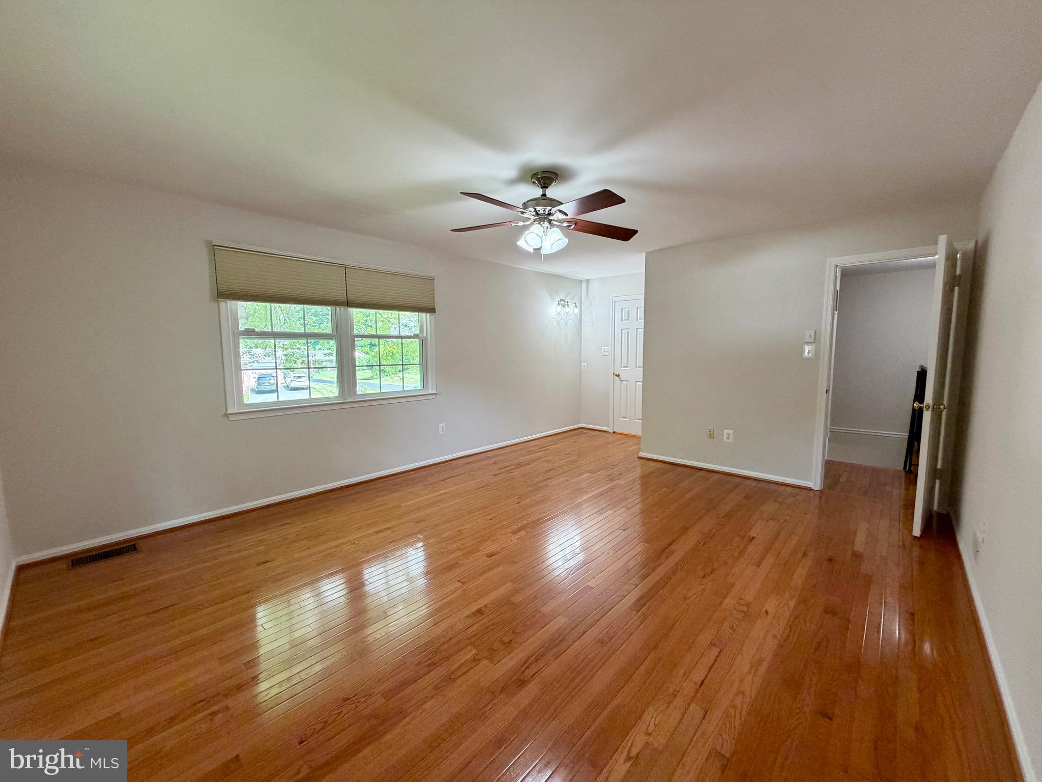 7216 Reservation Drive Springfield, VA 22153 - Photo 26 of 44 Primary