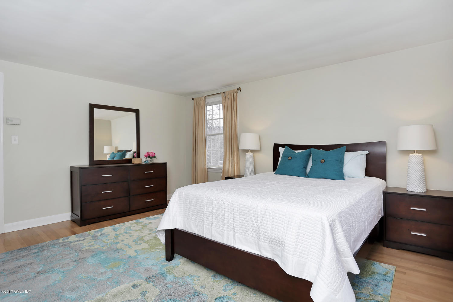 1 Bayside Terrace Riverside, CT 06878 - Photo 12 of 32 1 Bayside Terrace Riverside CT-large-013