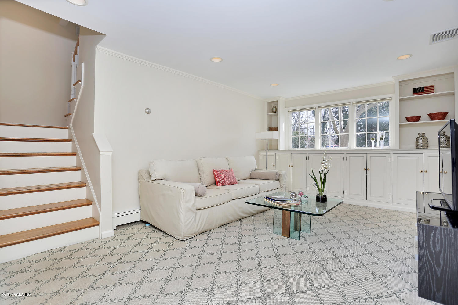 1 Bayside Terrace Riverside, CT 06878 - Photo 20 of 32 1 Bayside Terrace Riverside CT-large-018