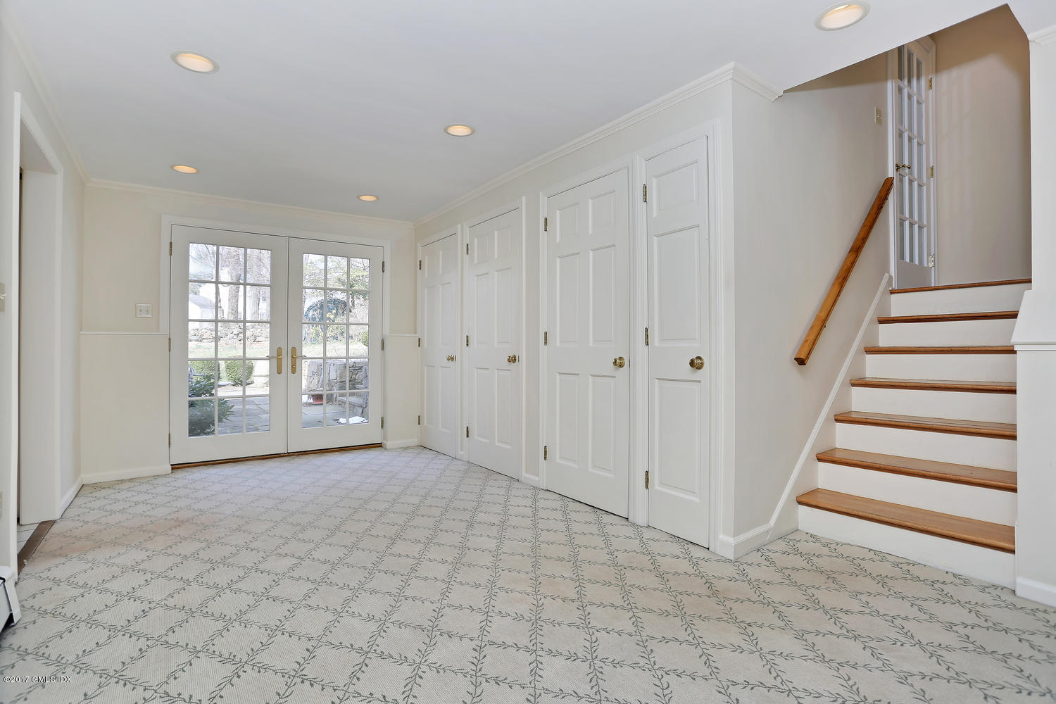 1 Bayside Terrace Riverside, CT 06878 - Photo 22 of 32 1 Bayside Terrace Riverside CT-large-020